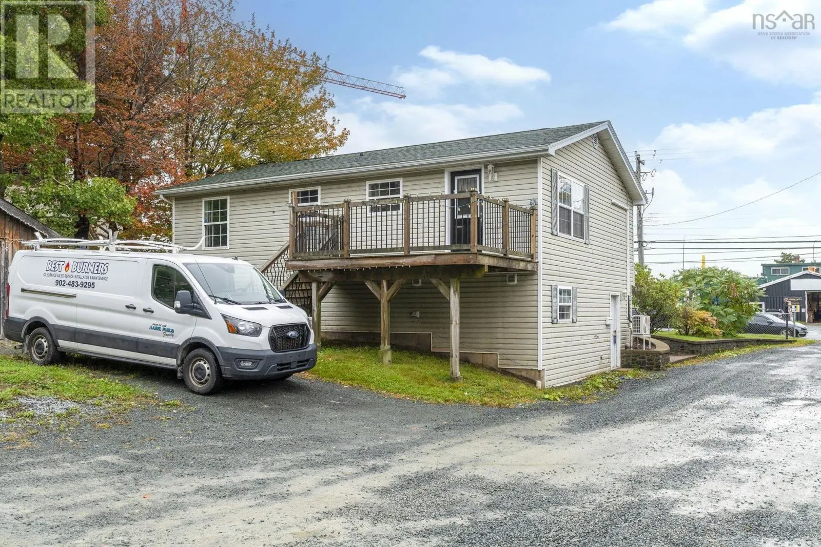 69 Lakecrest Drive
