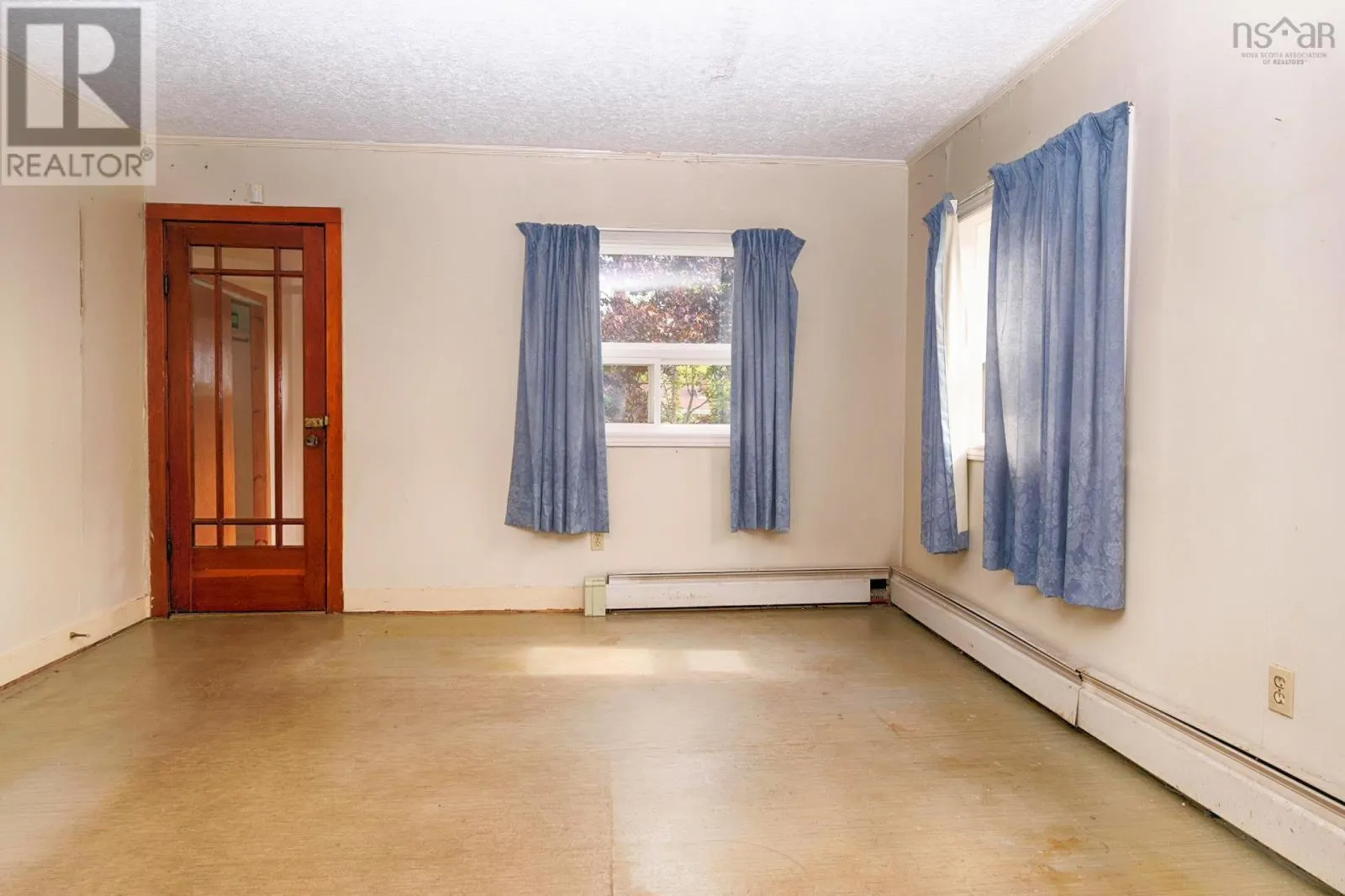 9 Aurora Avenue