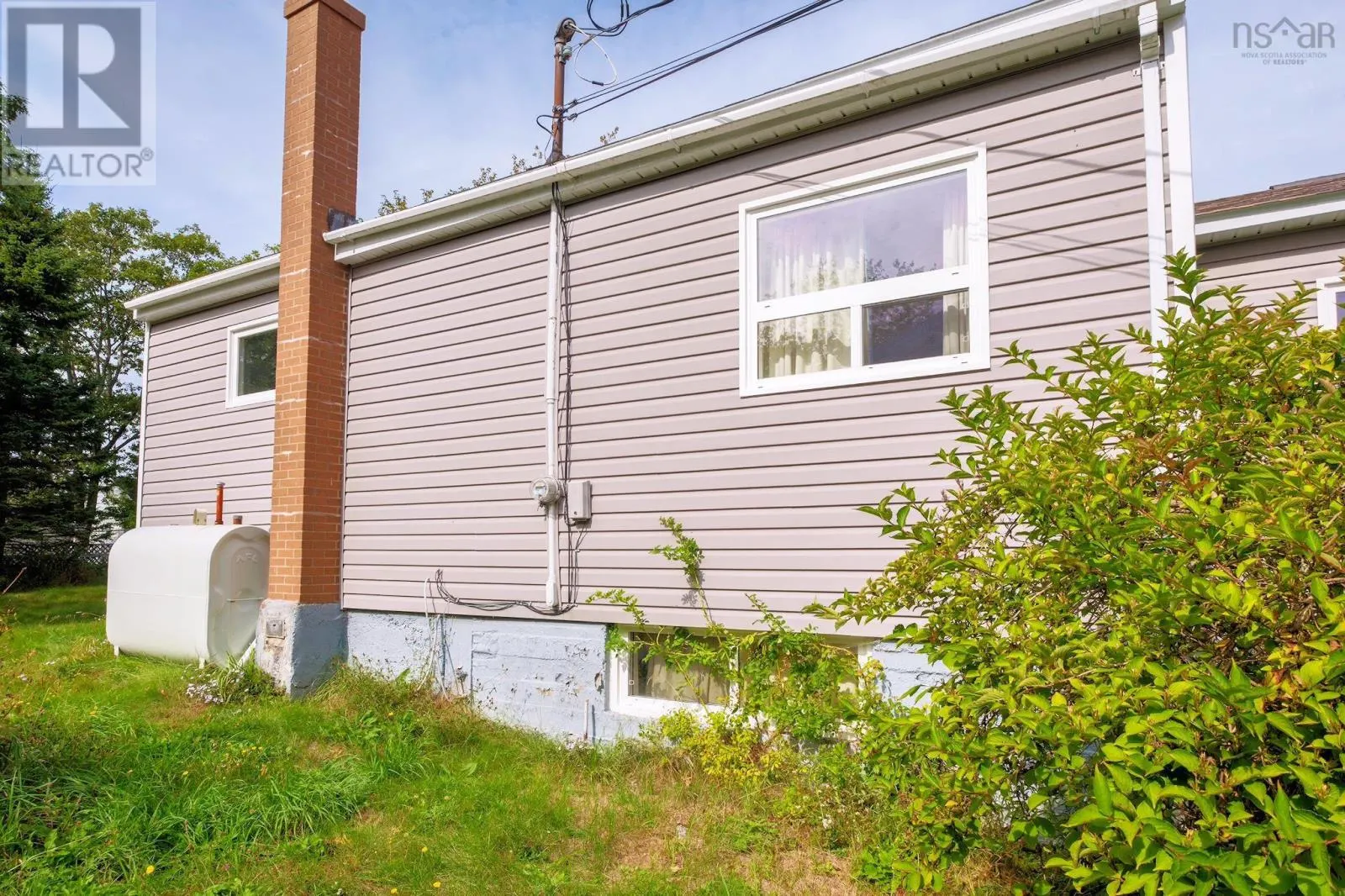 9 Aurora Avenue