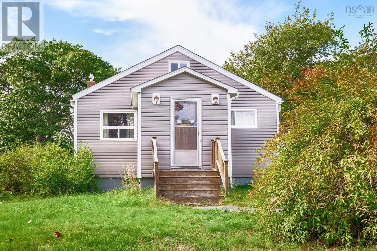 9 Aurora Avenue