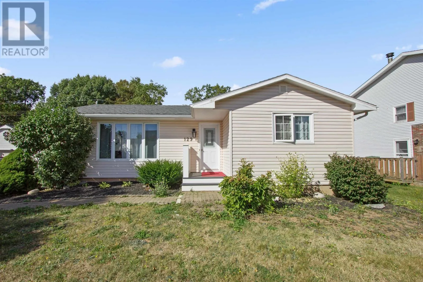 129 Westridge Crescent