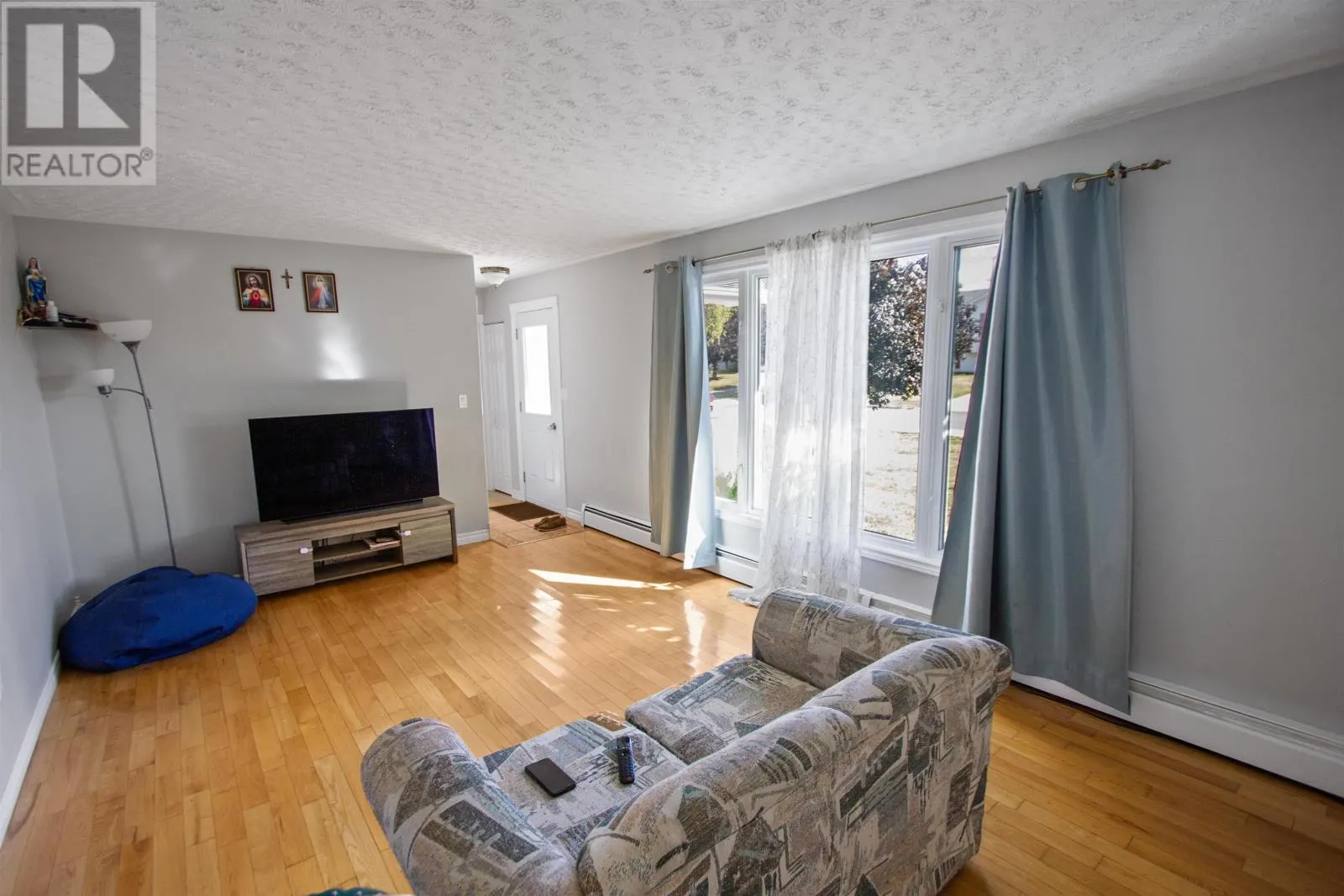 129 Westridge Crescent