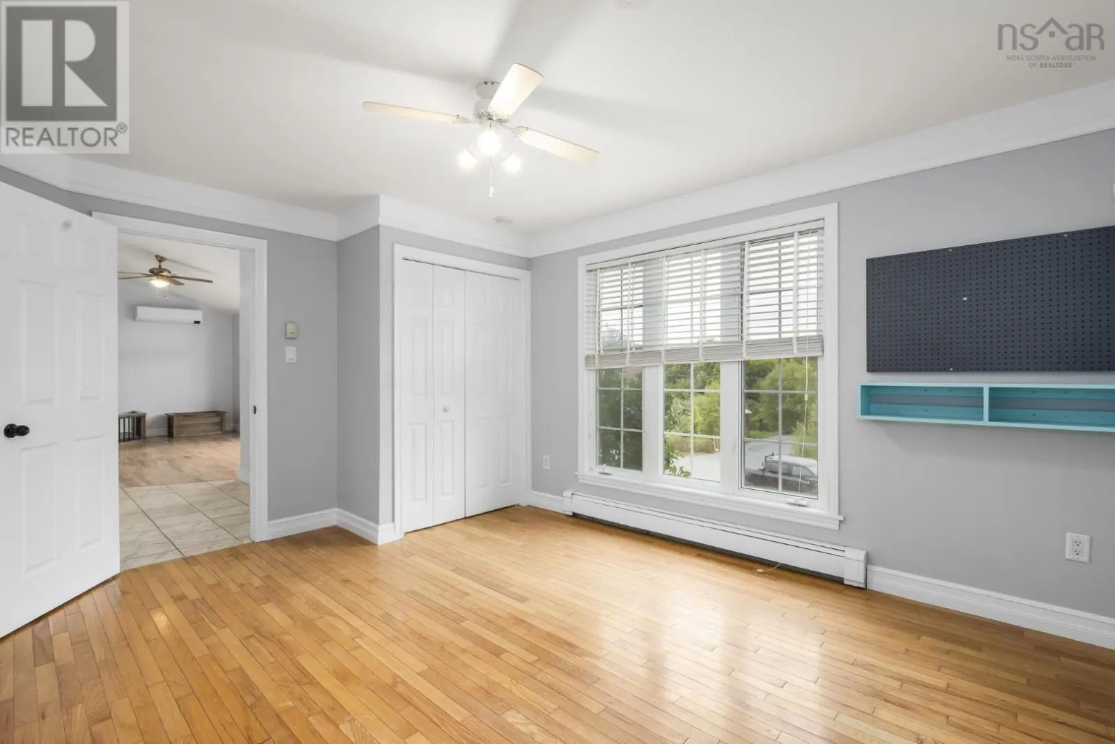 1 Bainbridge Court