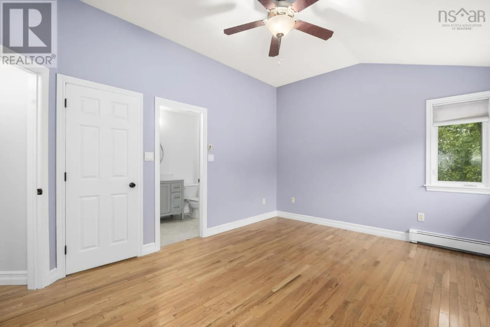 1 Bainbridge Court