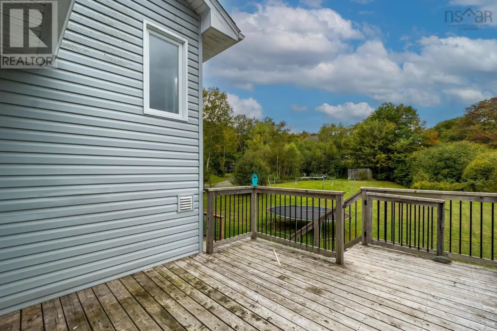 1 Bainbridge Court