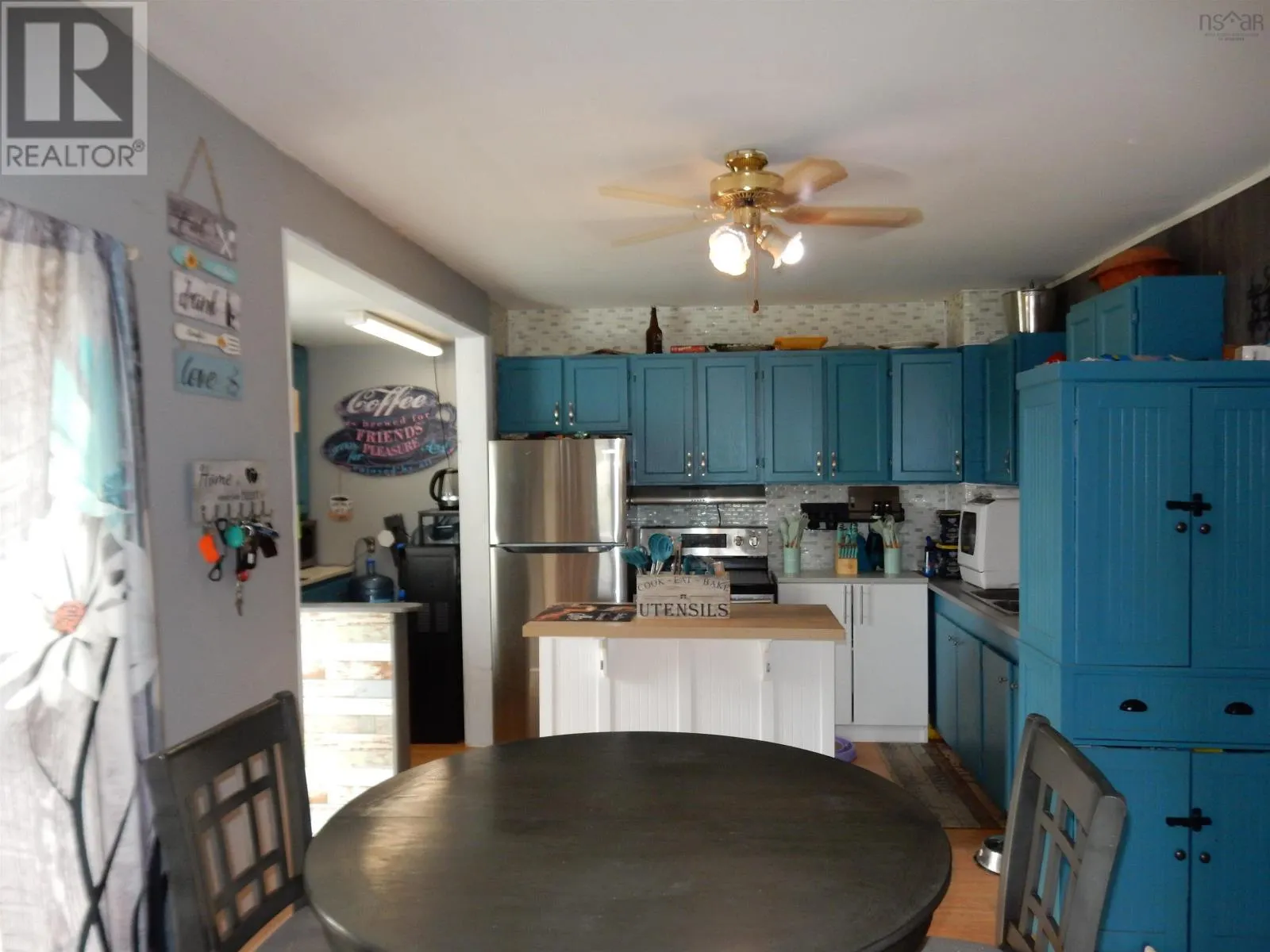 8420 Highway 224
