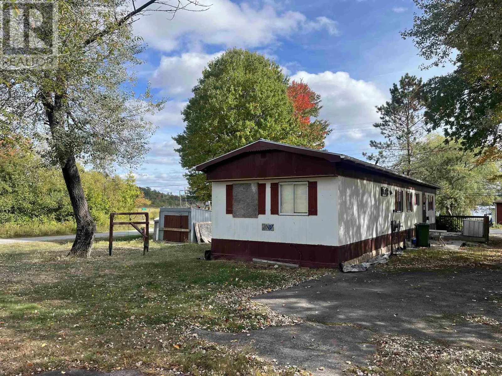 9770 Highway 8