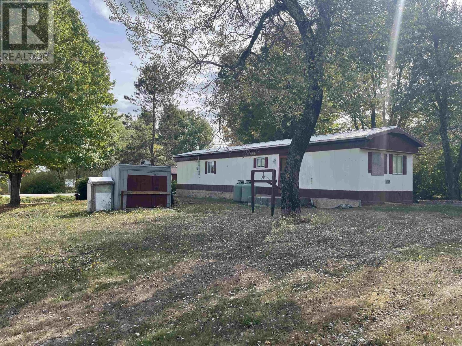 9770 Highway 8