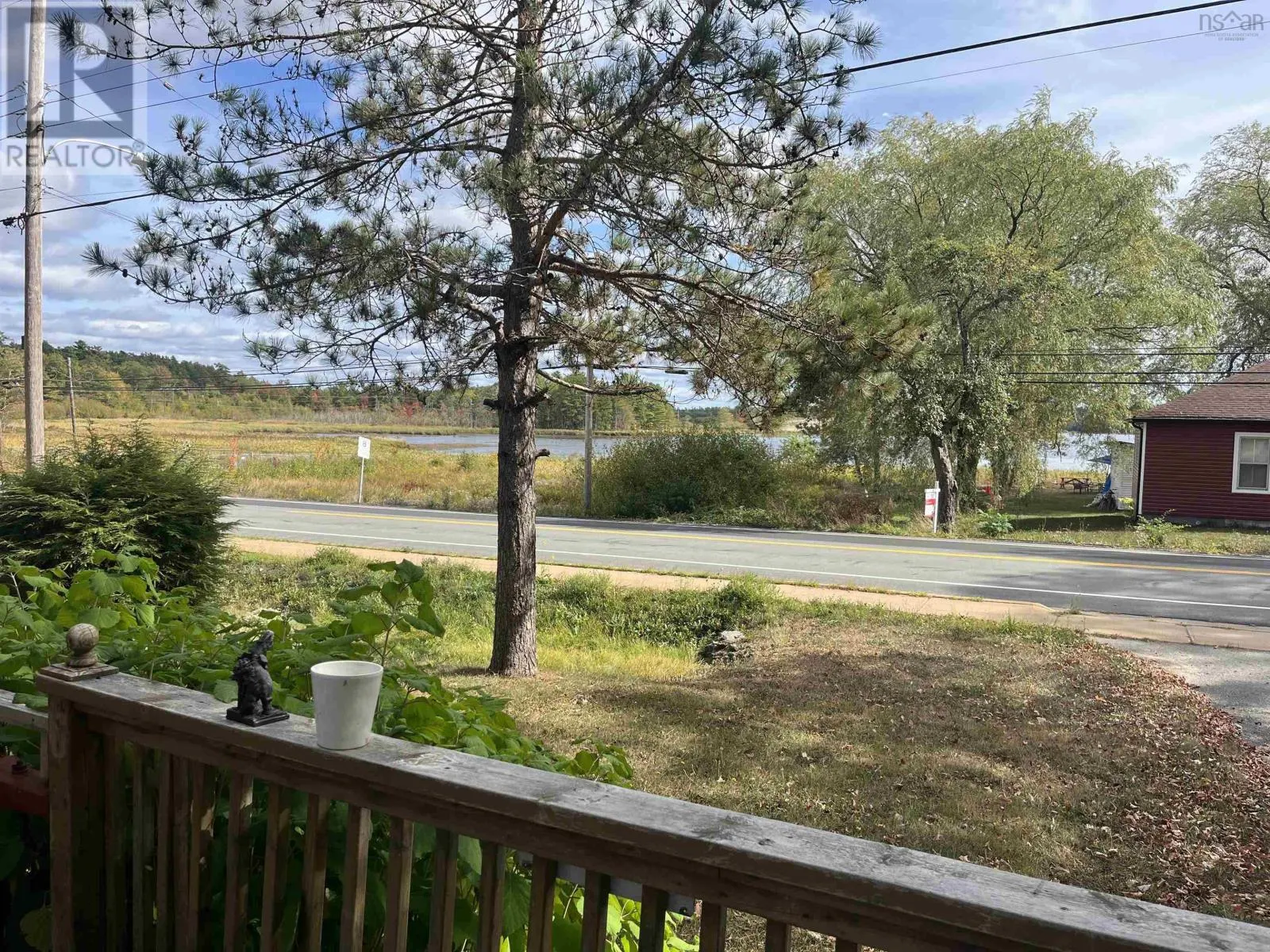 9770 Highway 8