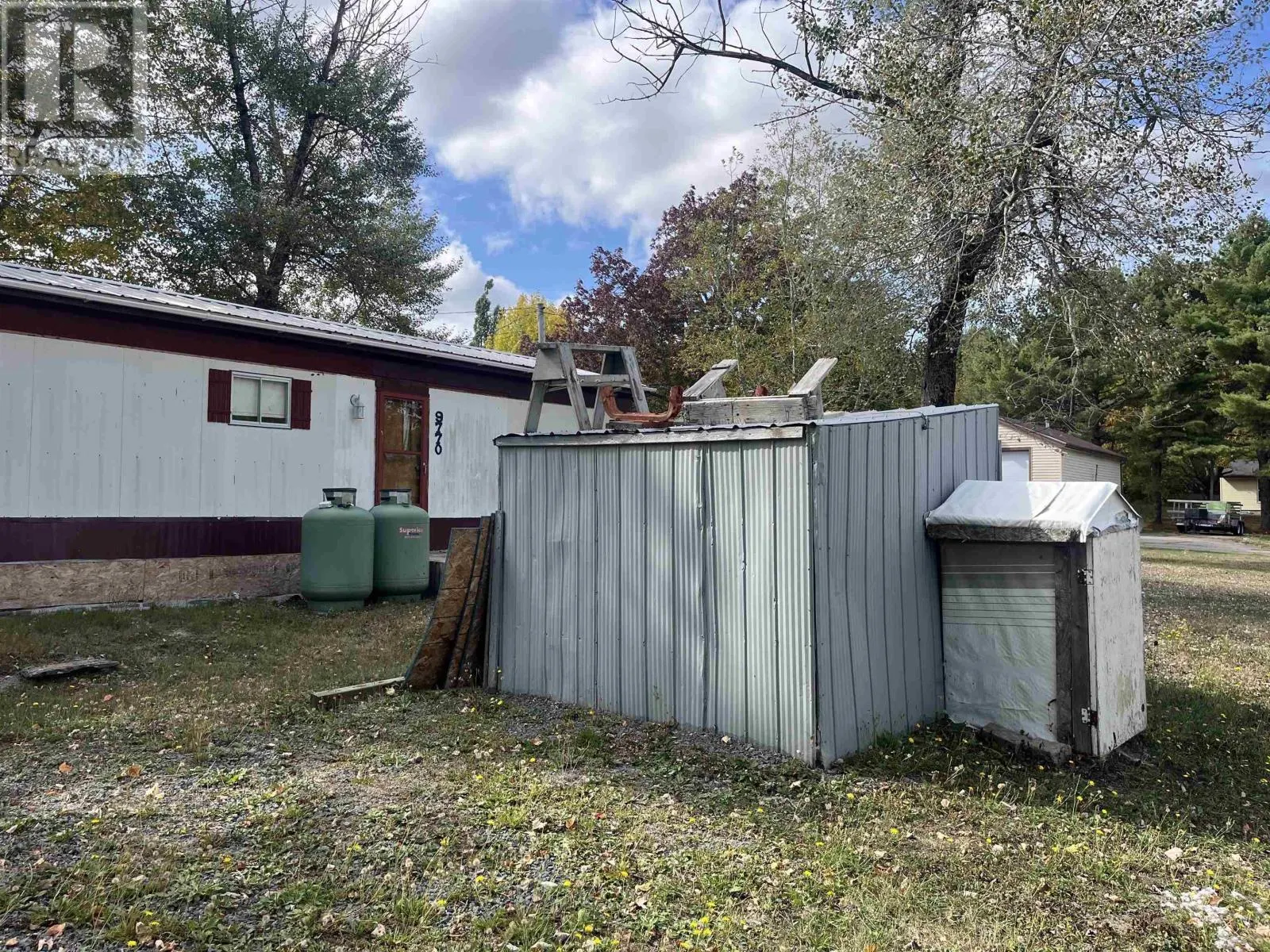 9770 Highway 8