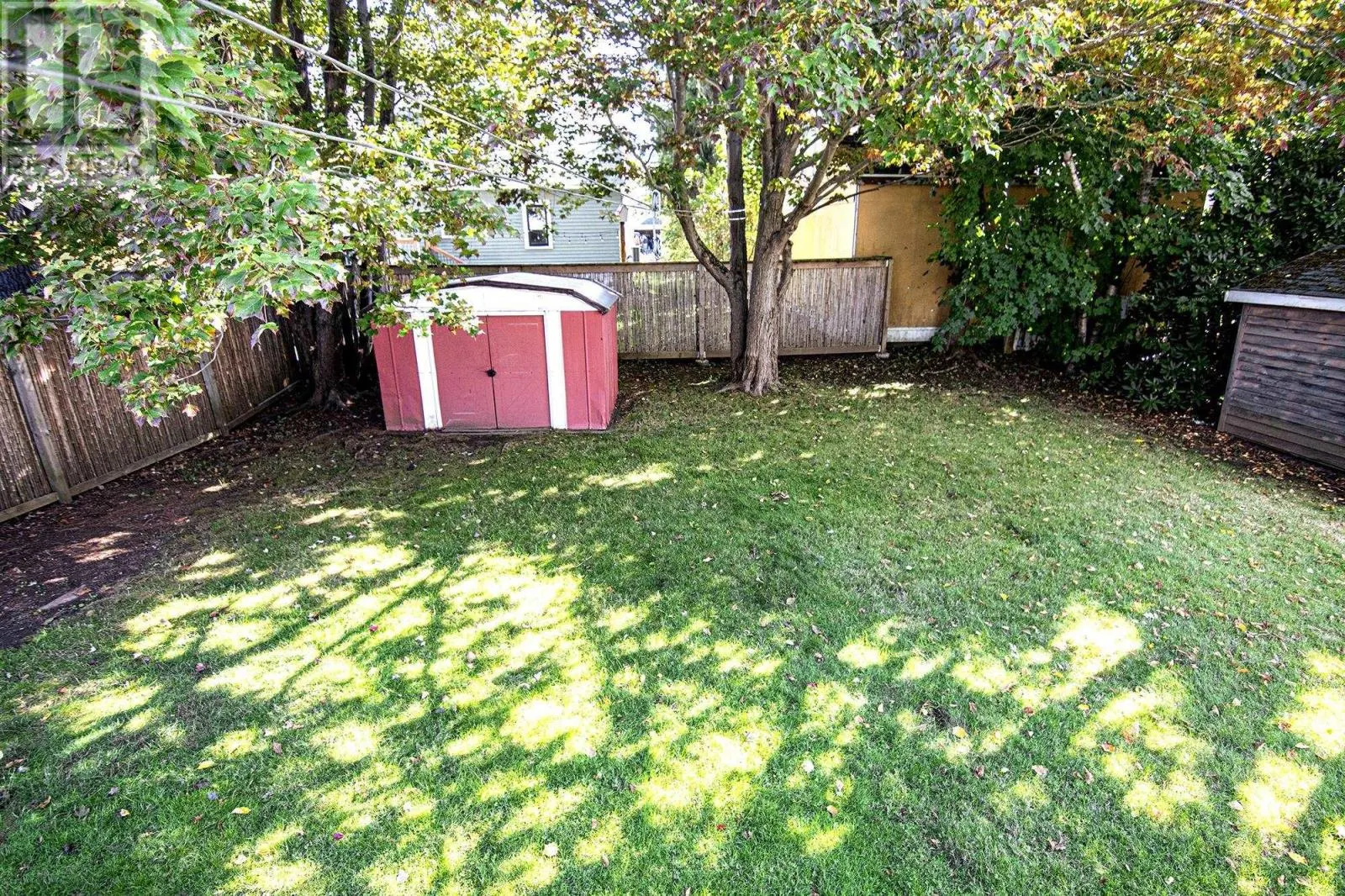 3153 Hemlock Street
