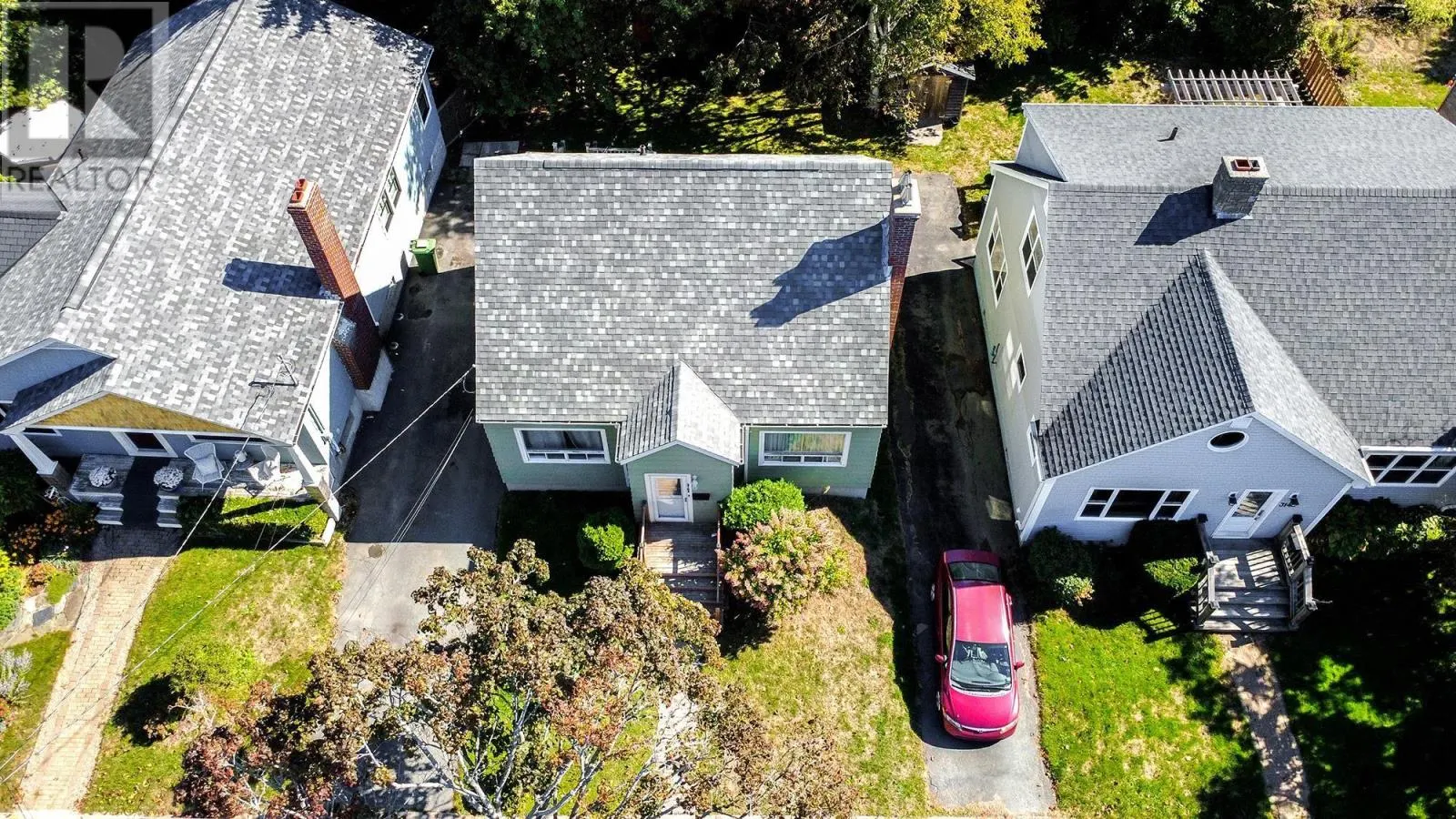 3153 Hemlock Street
