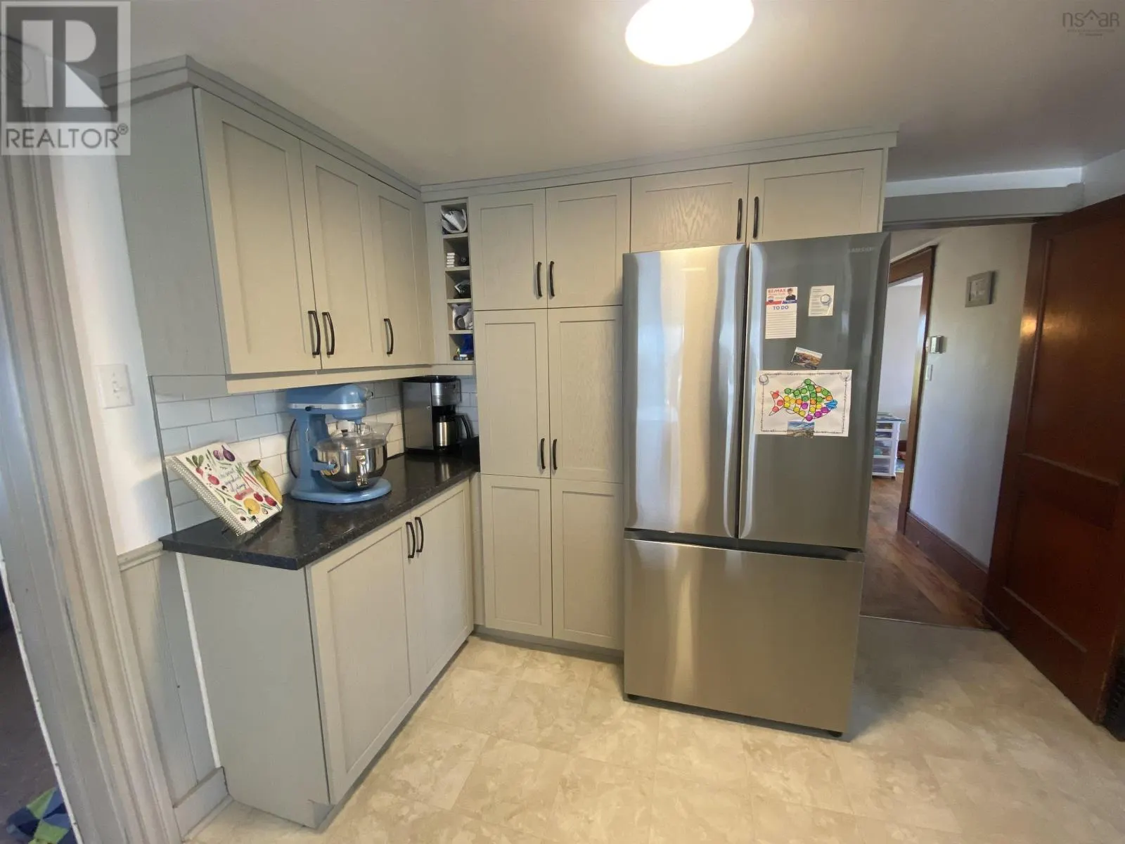 33 RYLAND Avenue