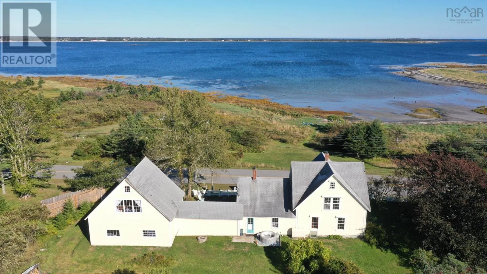 5096 Shore Road