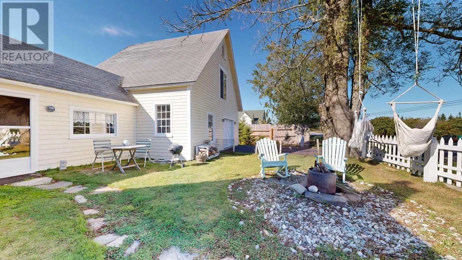 5096 Shore Road