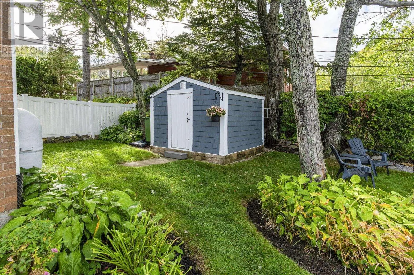 10 Palisade Place