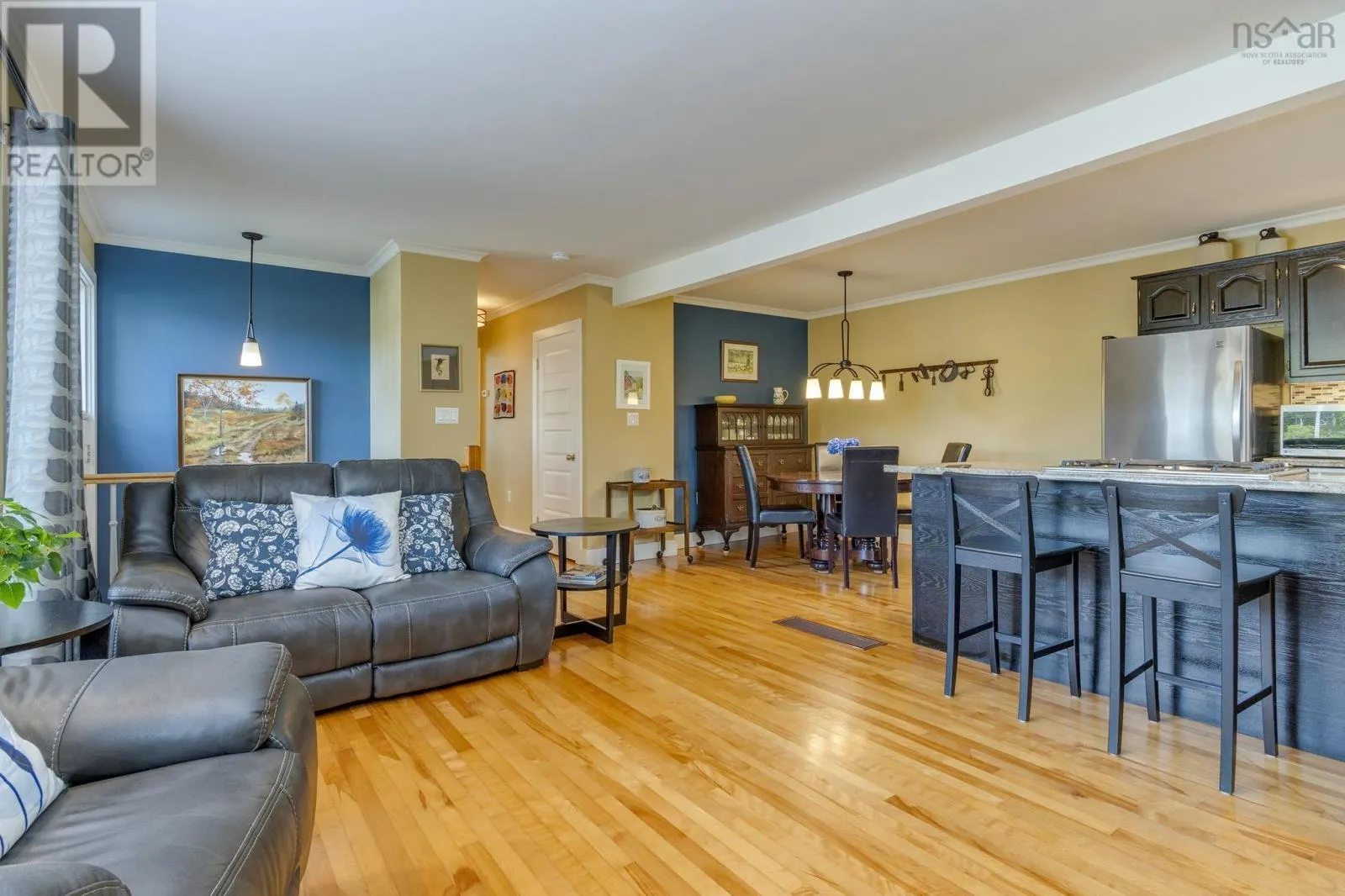 10 Palisade Place