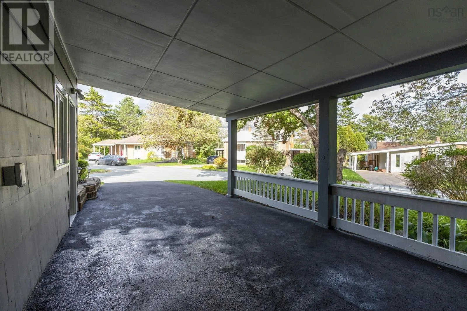 10 Palisade Place