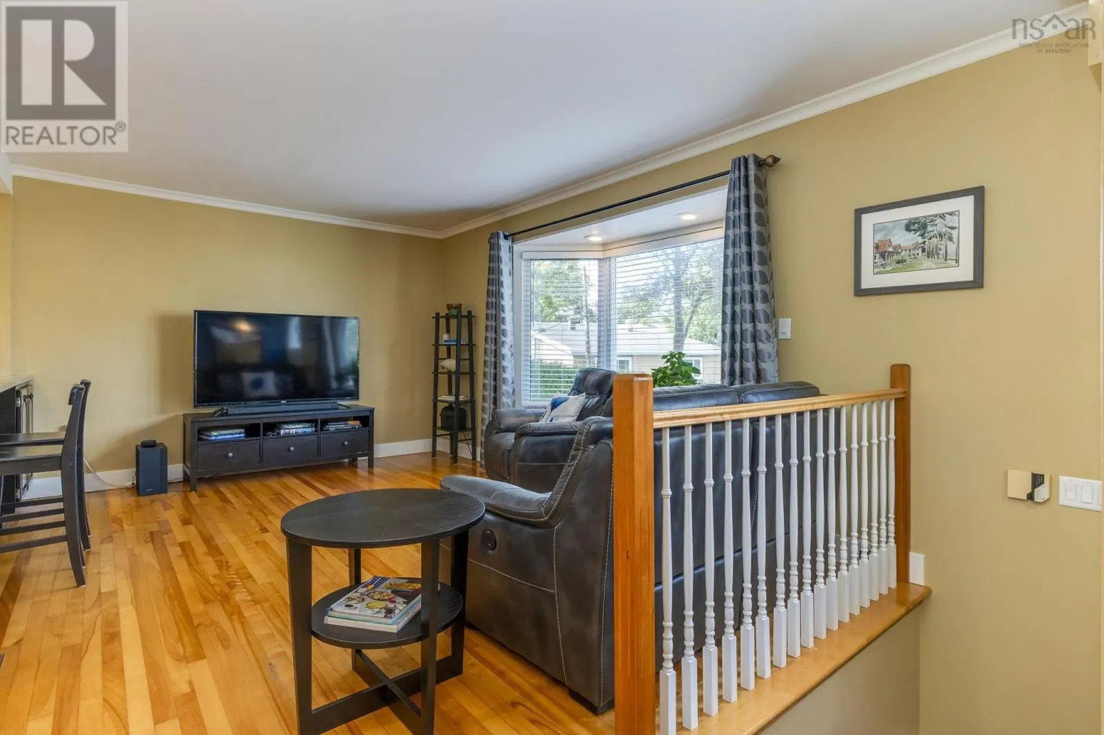 10 Palisade Place