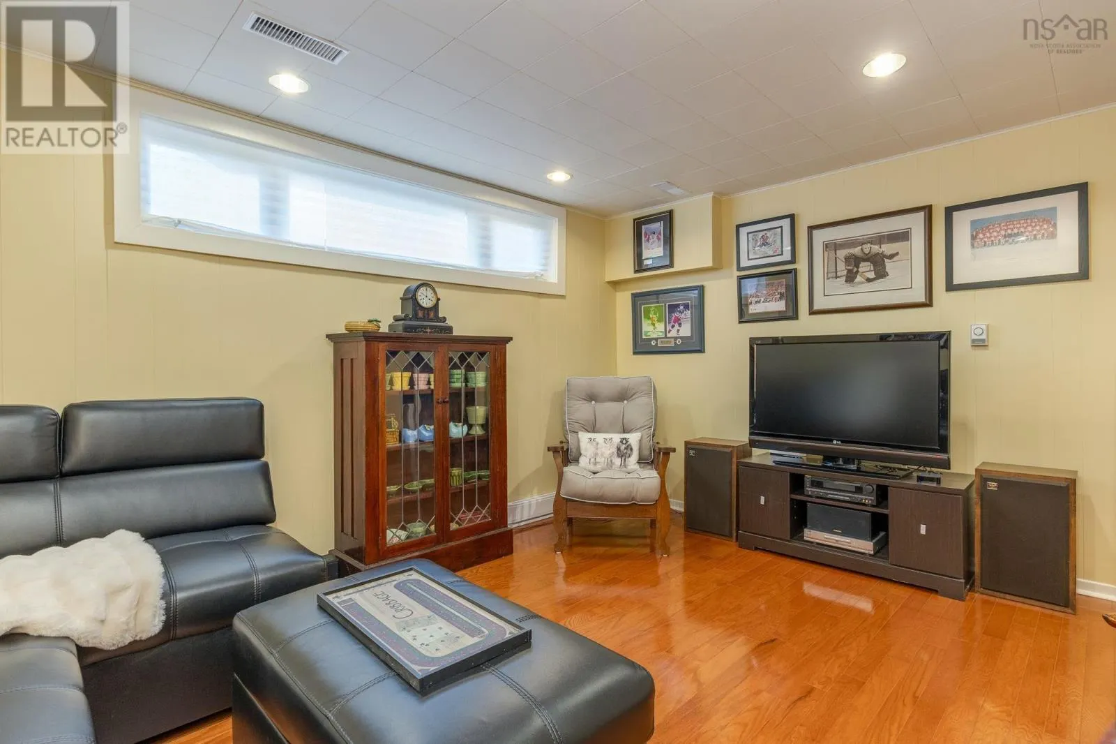 10 Palisade Place