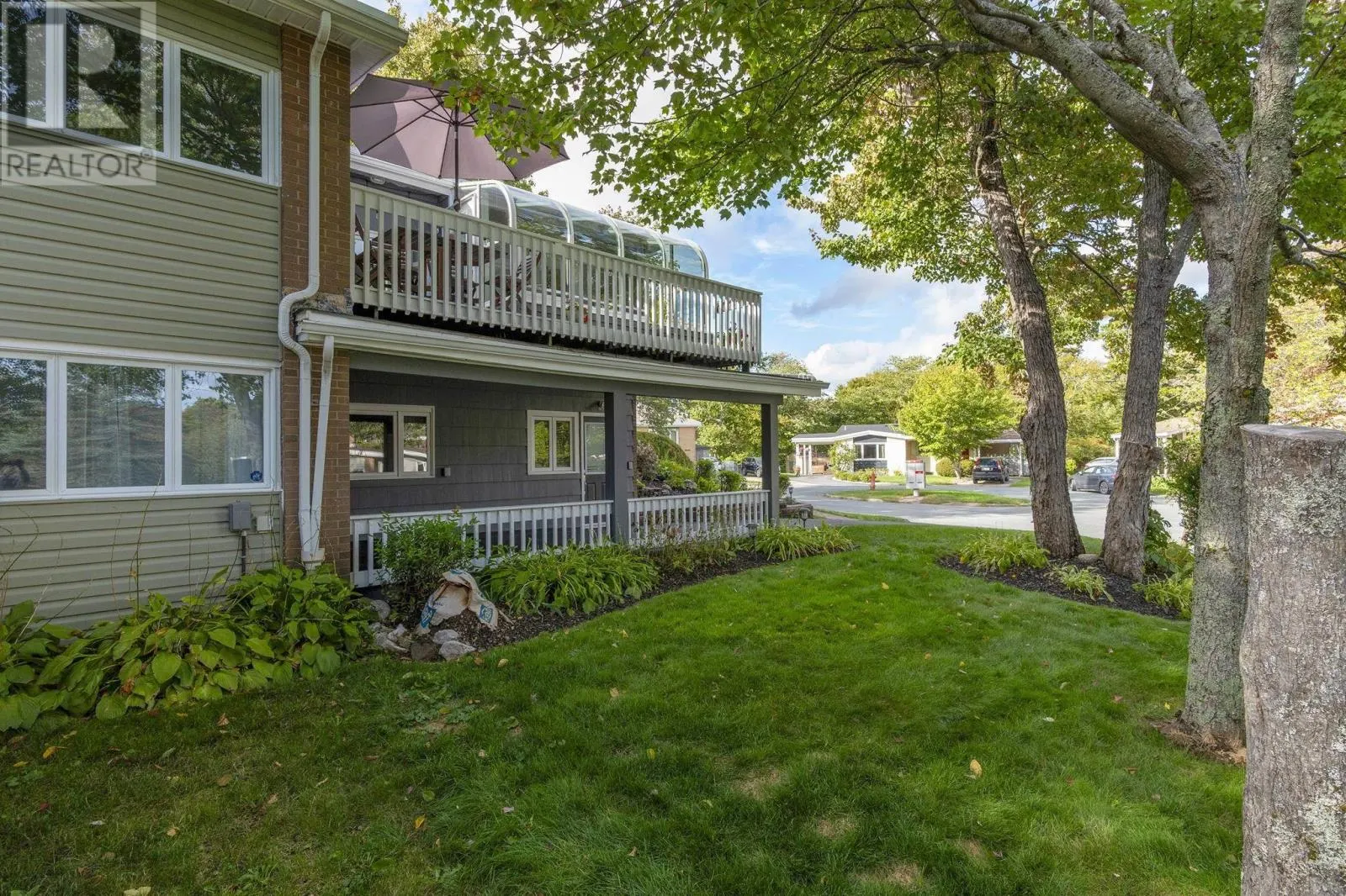 10 Palisade Place