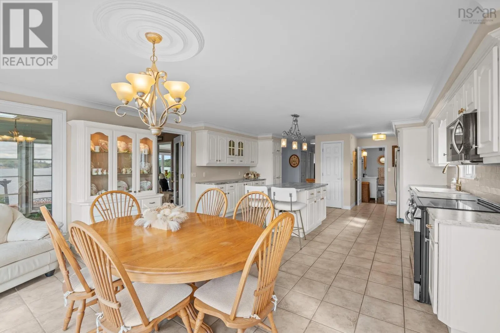 110 Whisper Ridge
