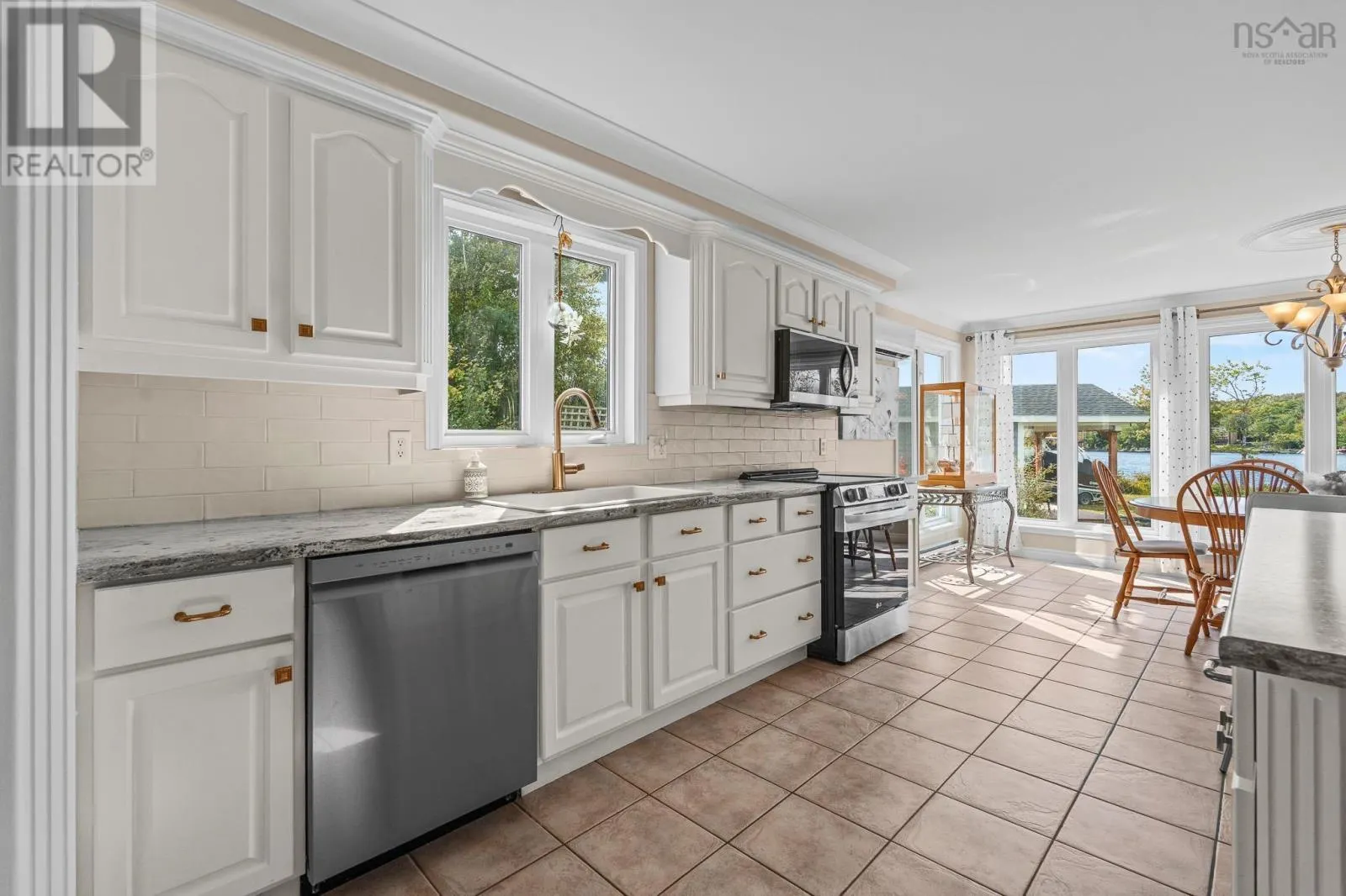 110 Whisper Ridge