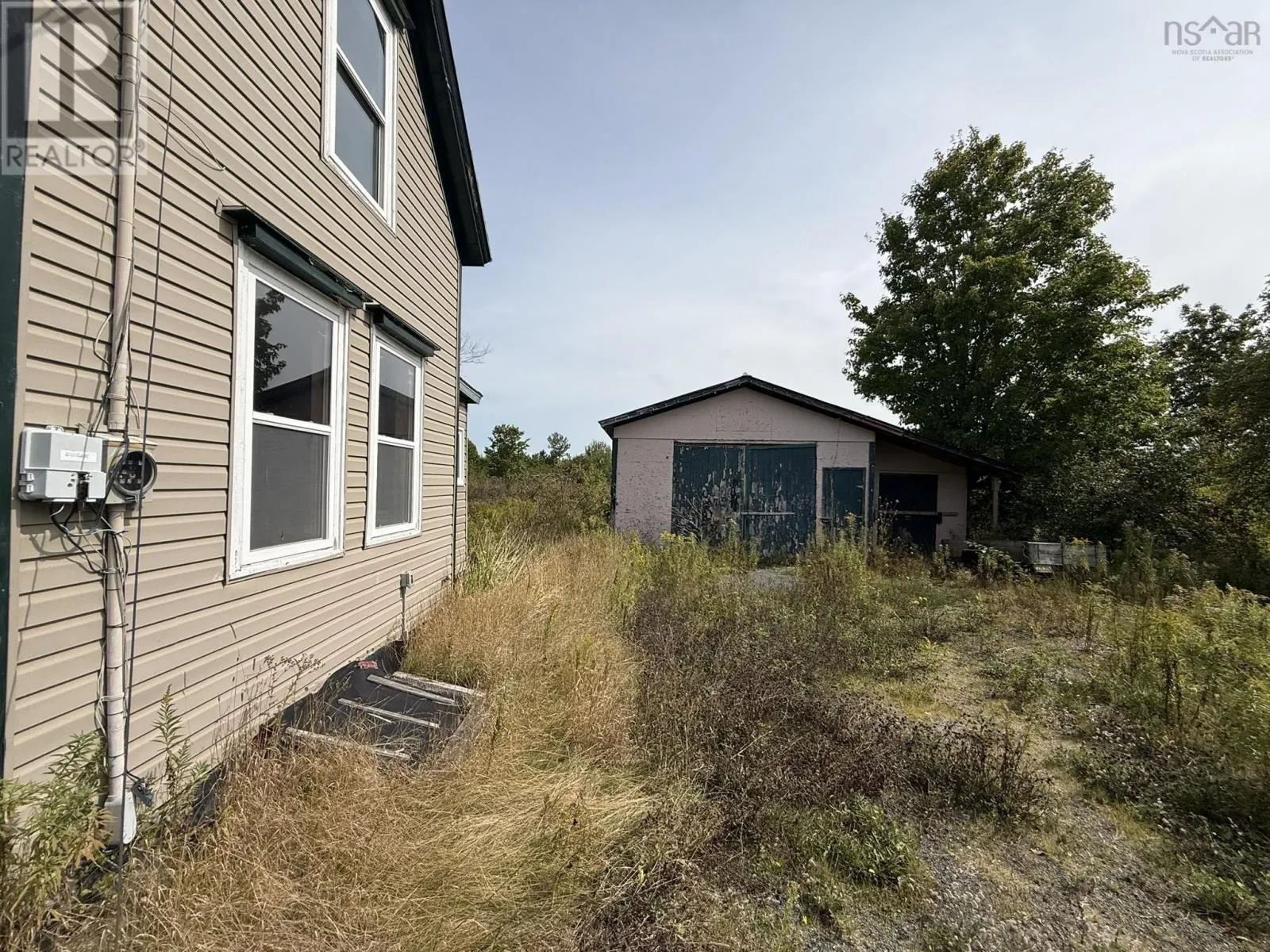 1174 BELMONT Road