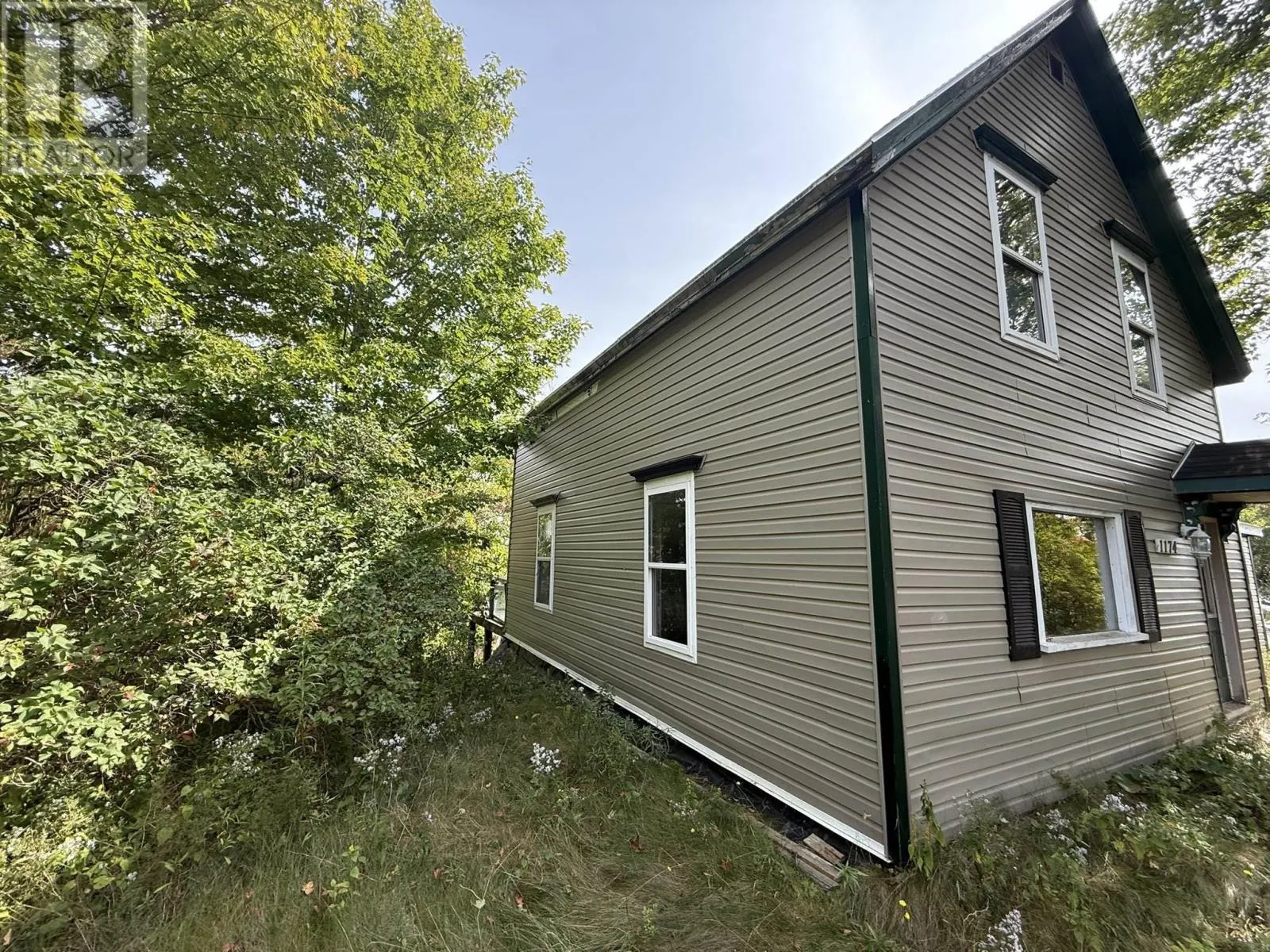 1174 BELMONT Road
