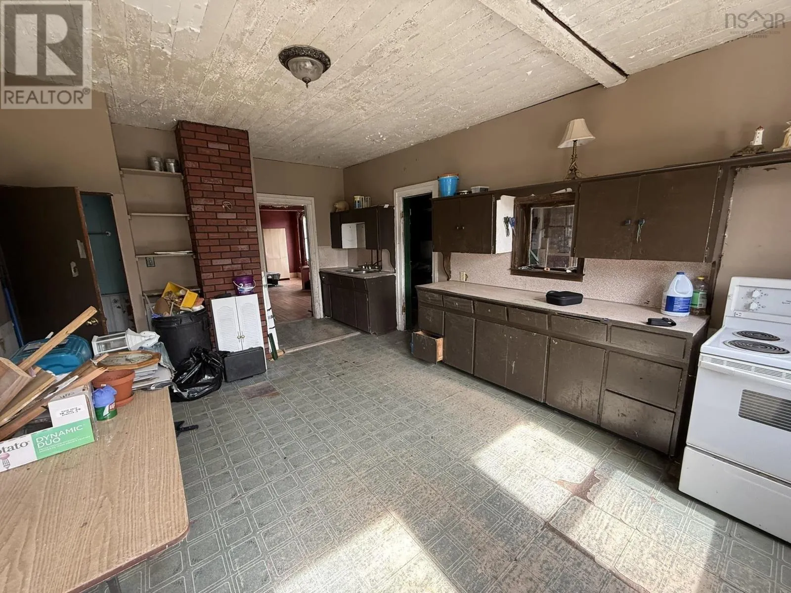 1174 BELMONT Road