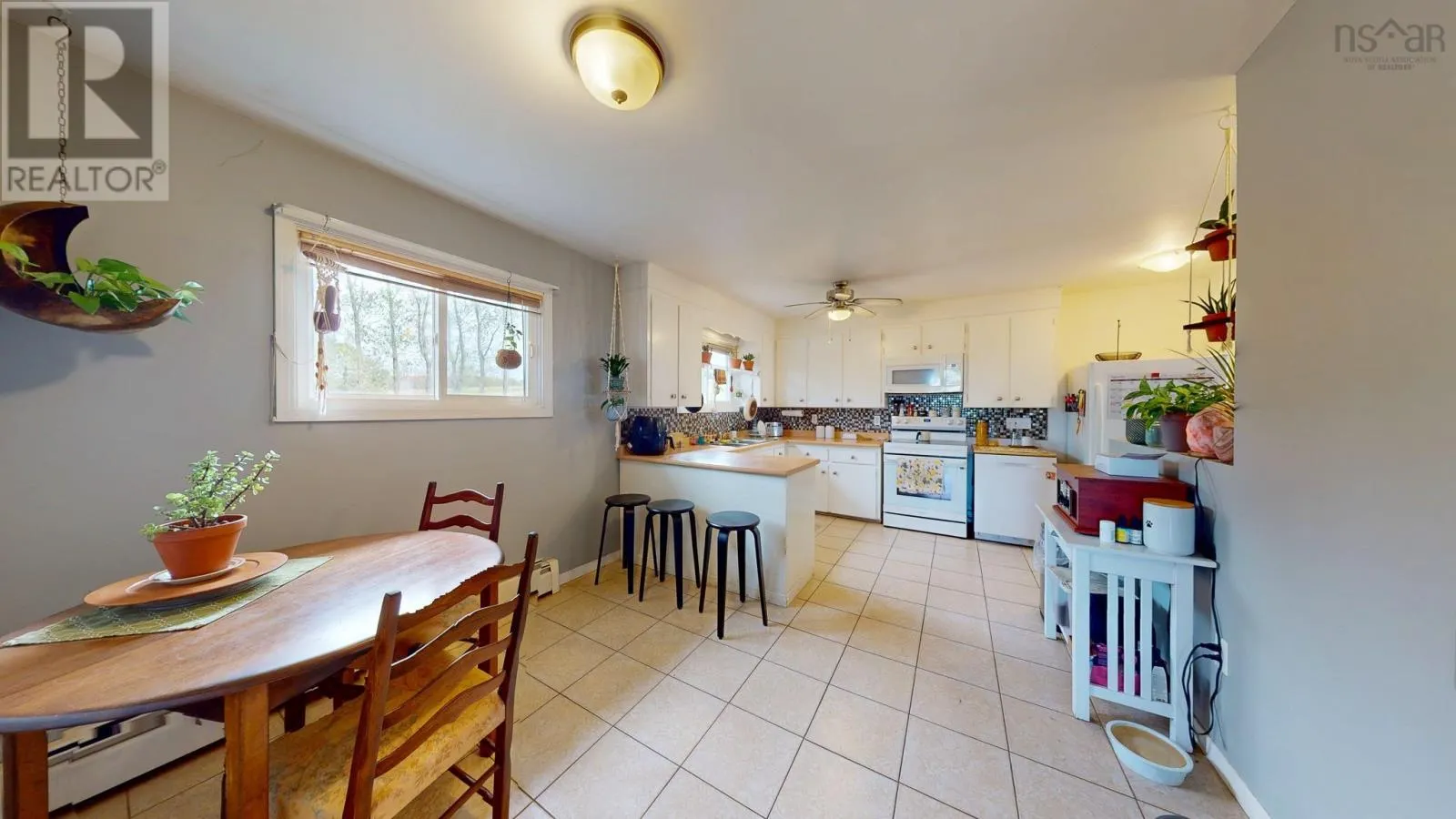 929 Canaan Mountain Road