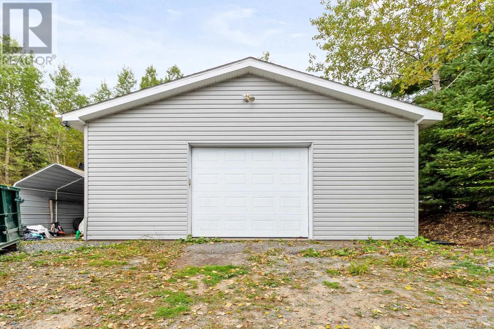 8252 Highway 1