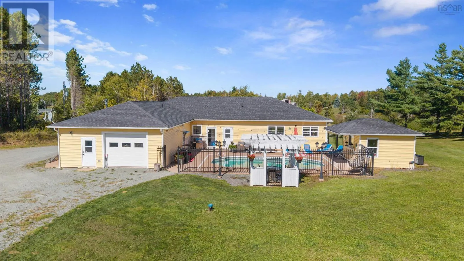 206 Shore Road