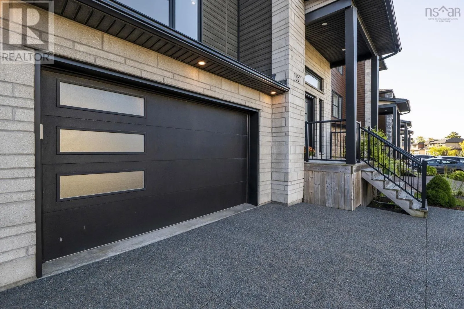 52 Innsbrook Way