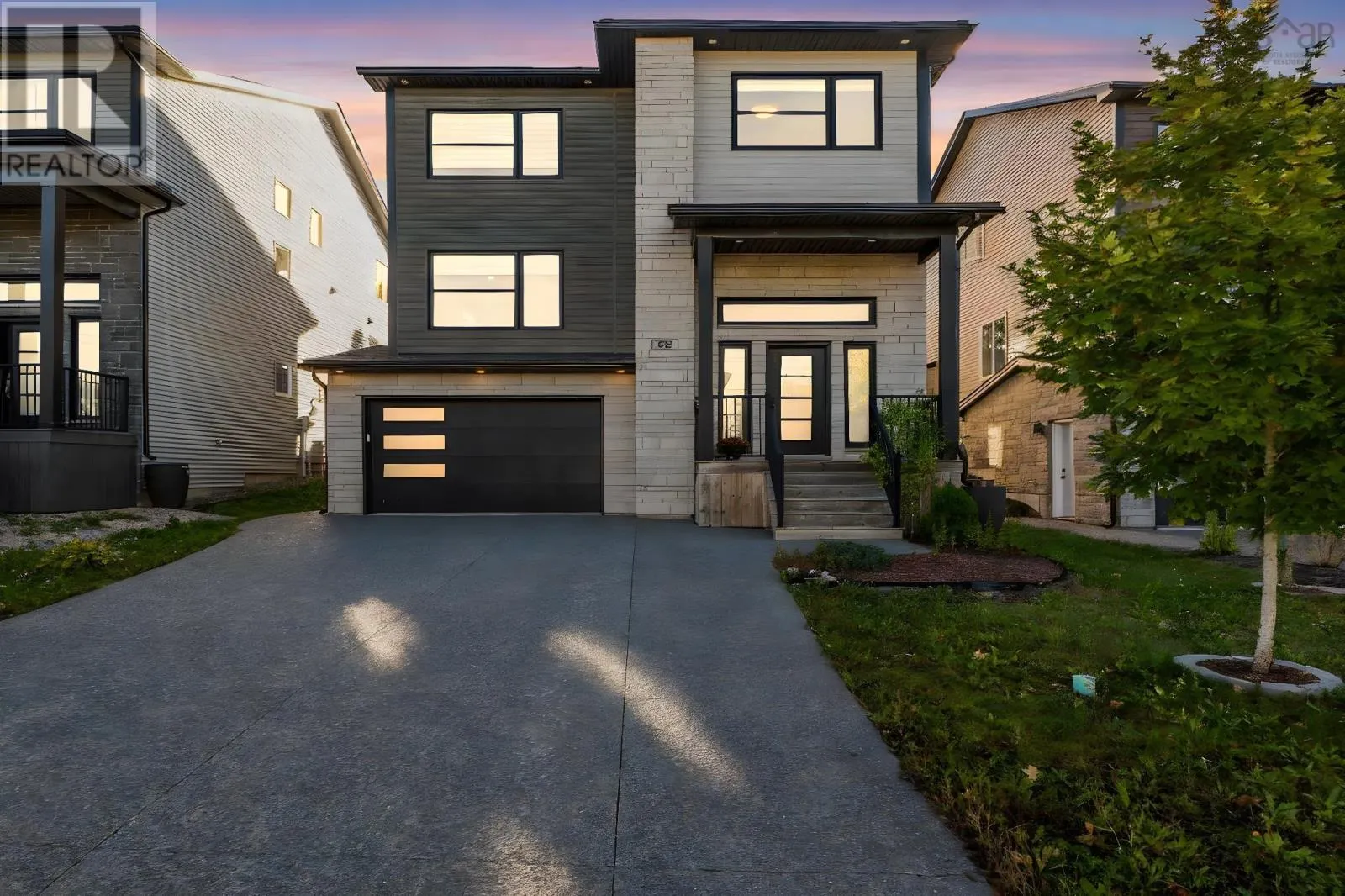 52 Innsbrook Way