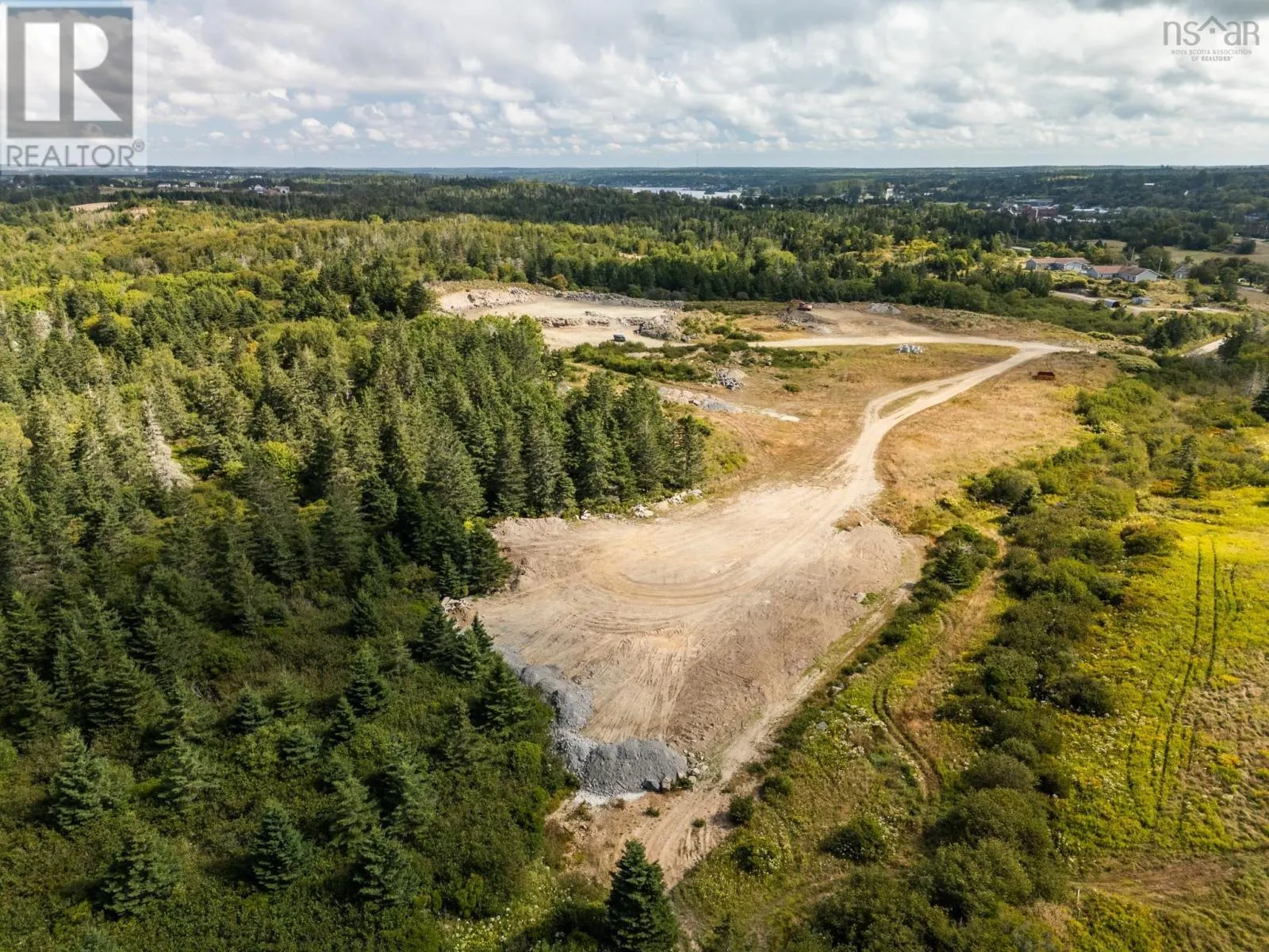 Lot Main Shore Road