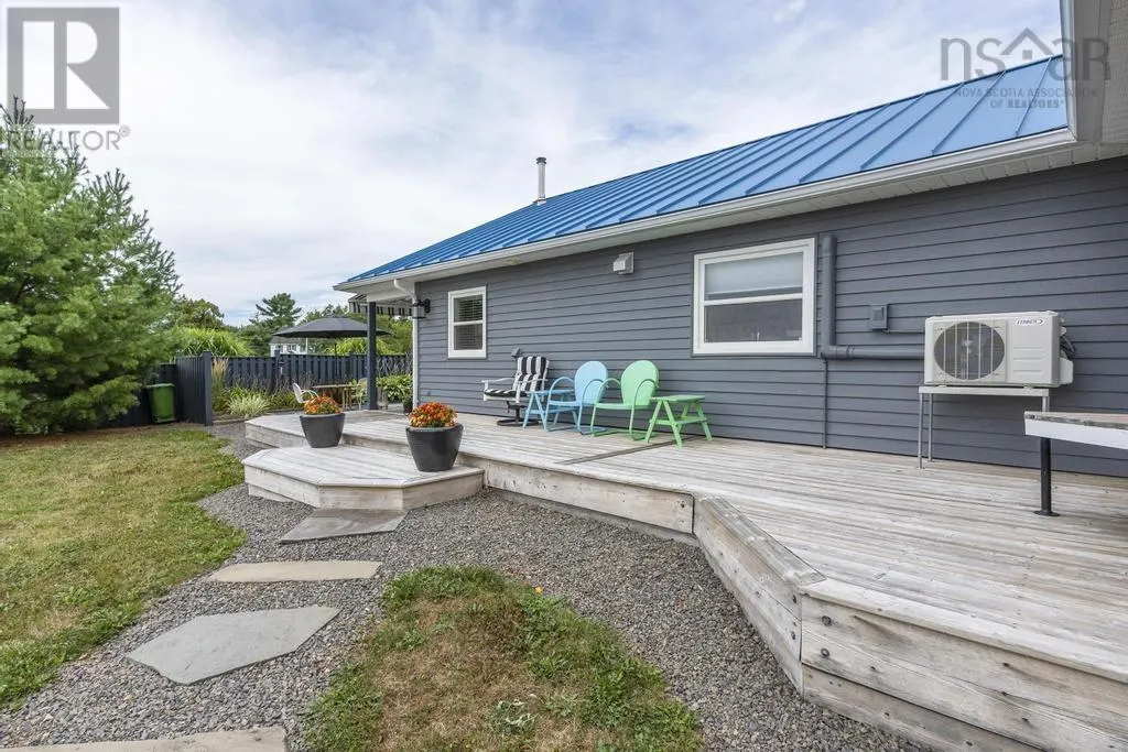 355 Falmouth Dyke Road
