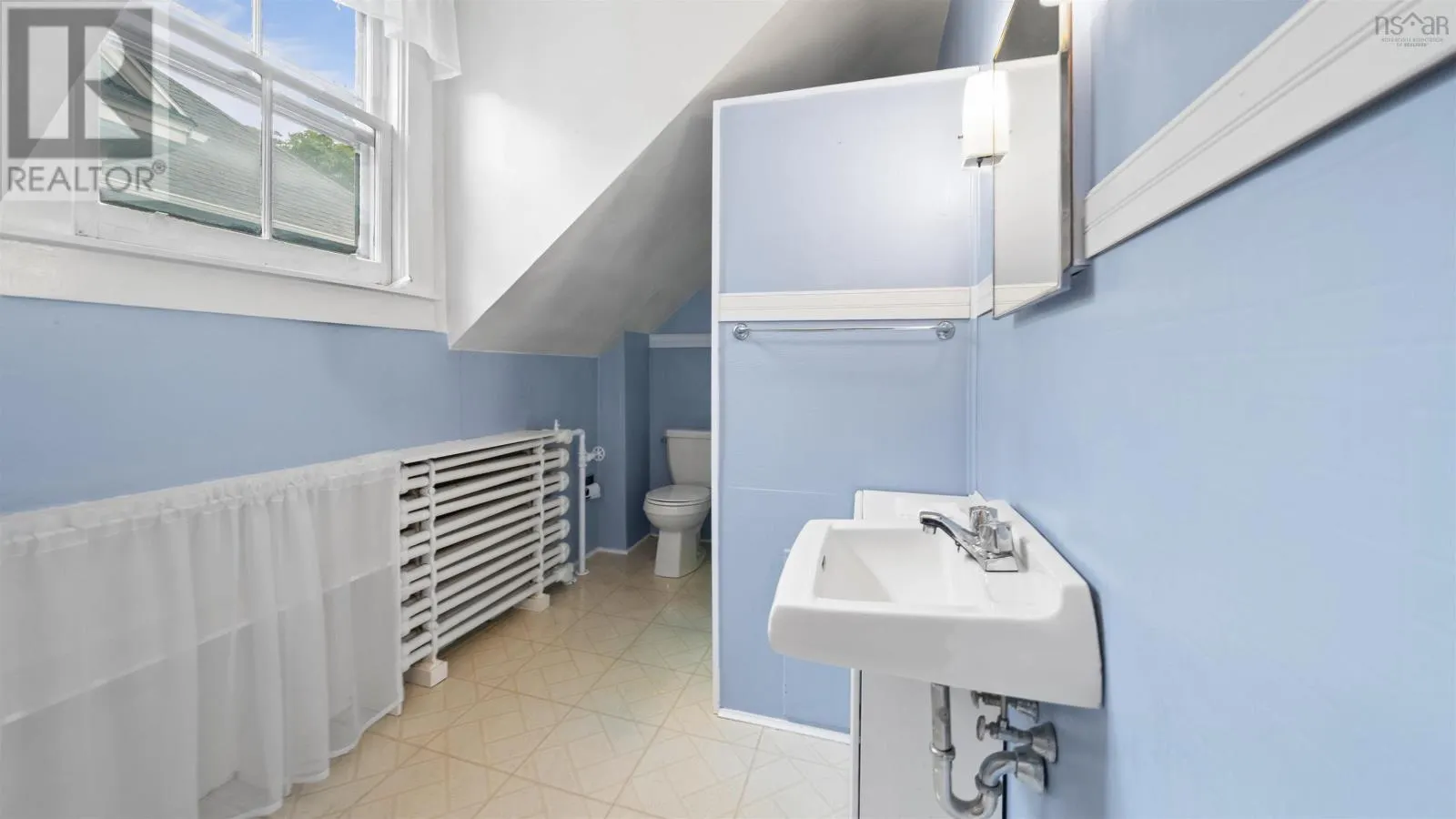 71 Dominion Street