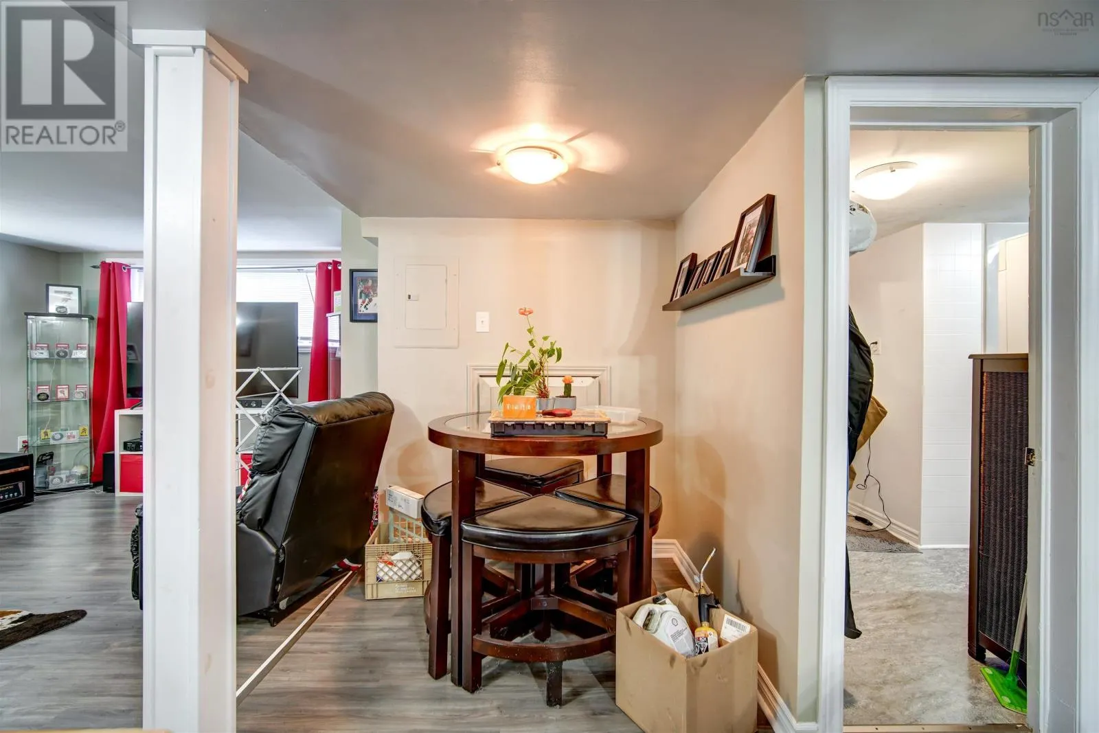 7 Karen Drive