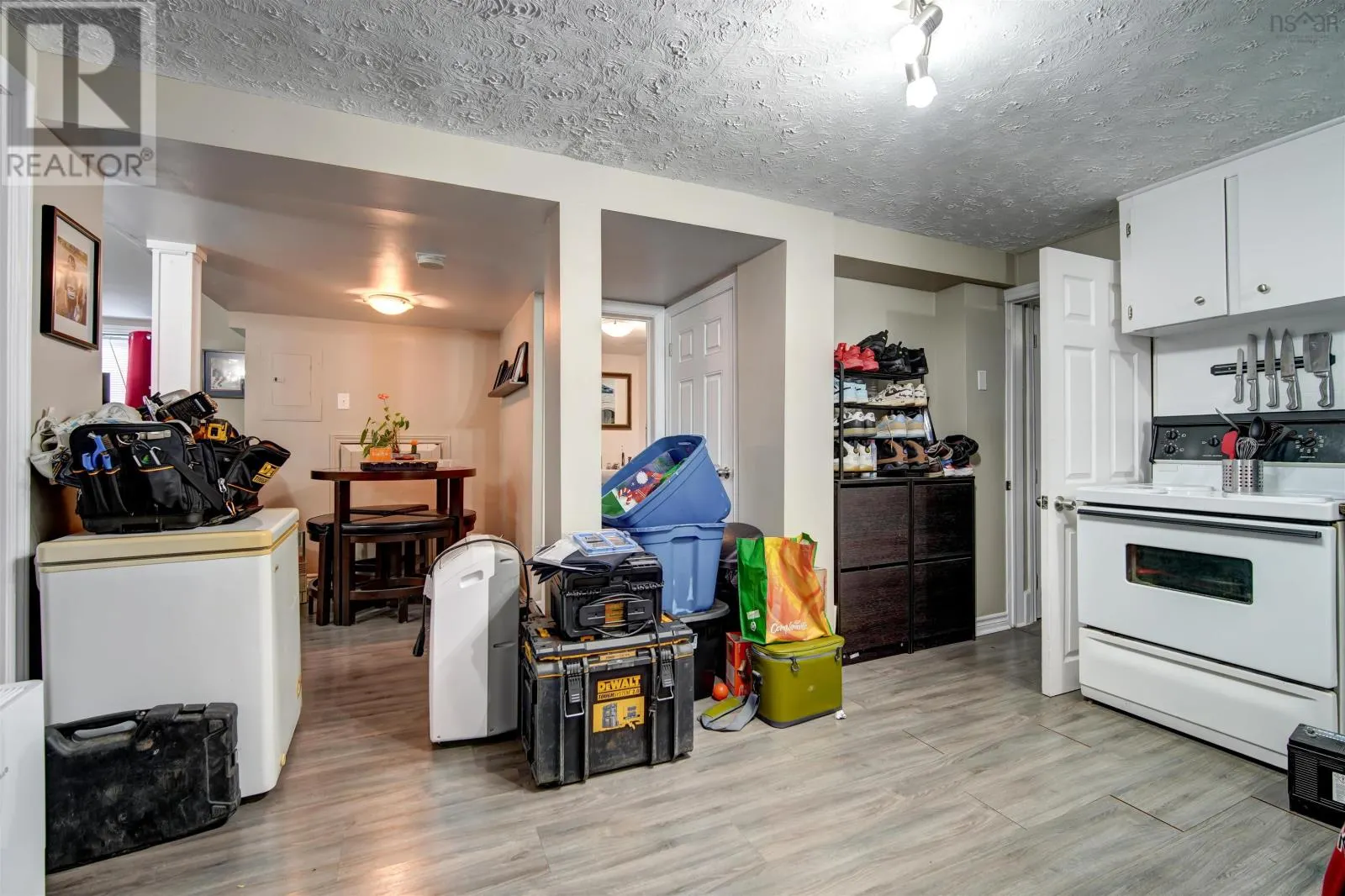 7 Karen Drive
