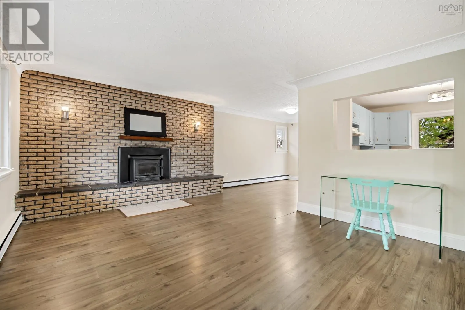 7 Karen Drive