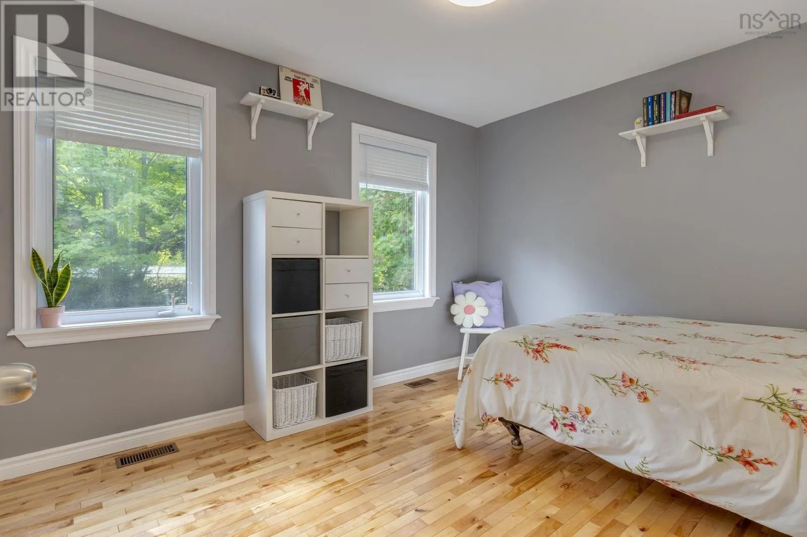 1309 Myra Road