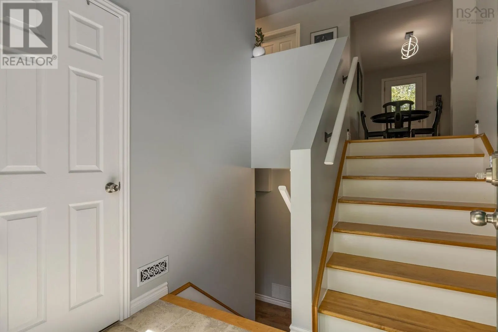 1309 Myra Road