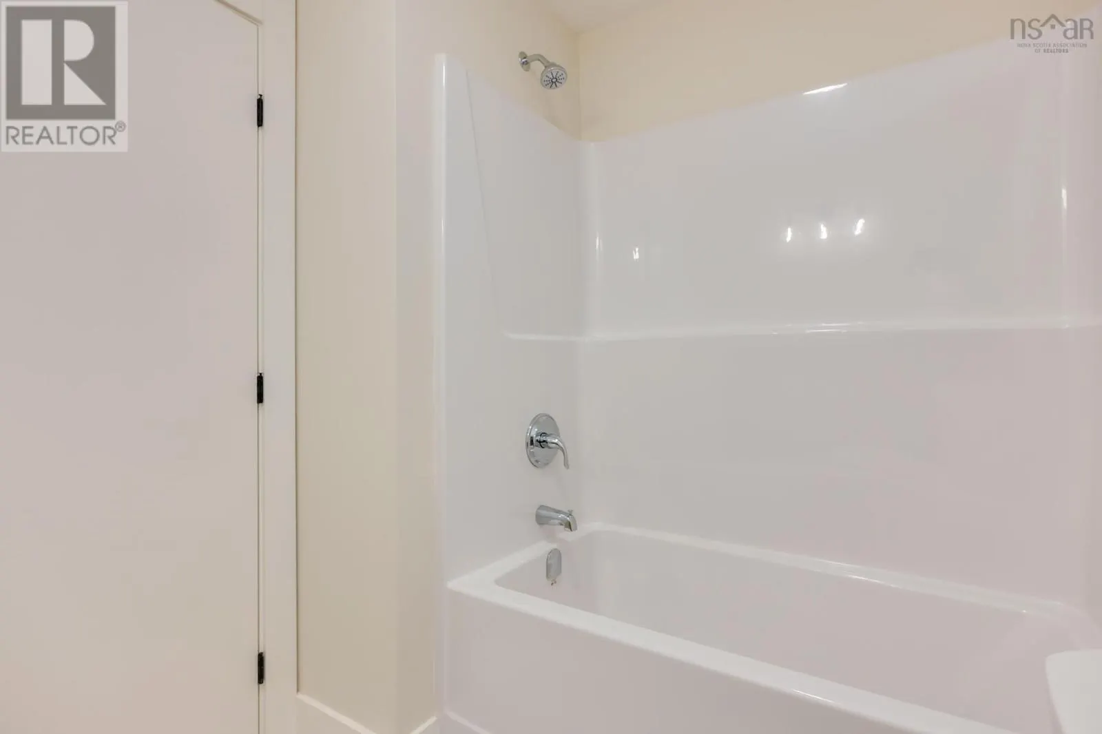 Lot 5011 242 Zaffre Drive