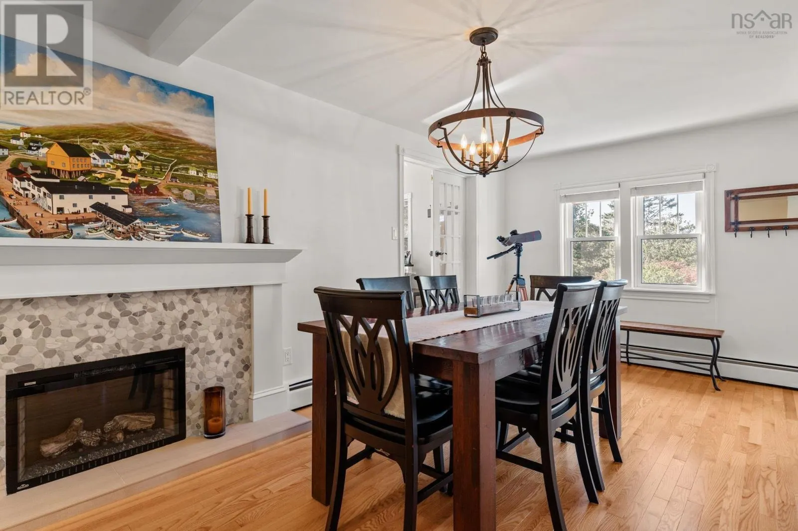 8979 Peggys Cove Rd Road
