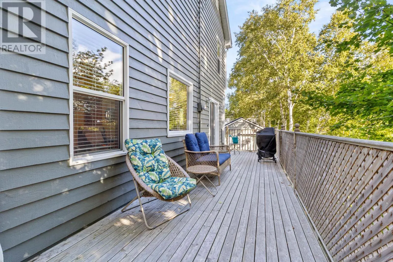 12 Acorn Road