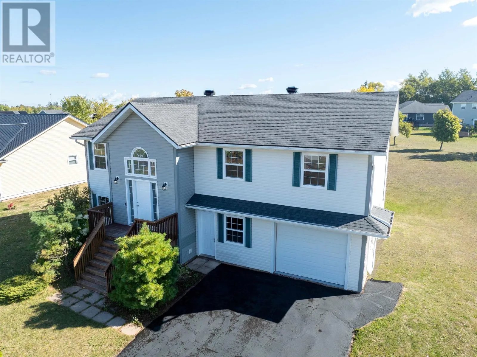 84 Bonavista Avenue