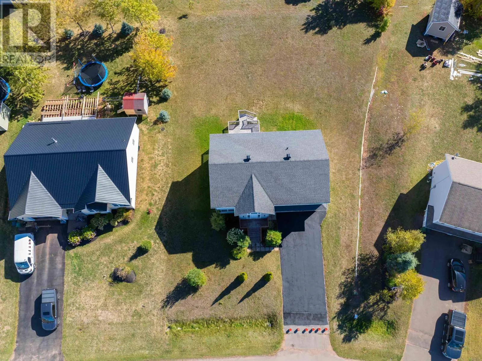 84 Bonavista Avenue