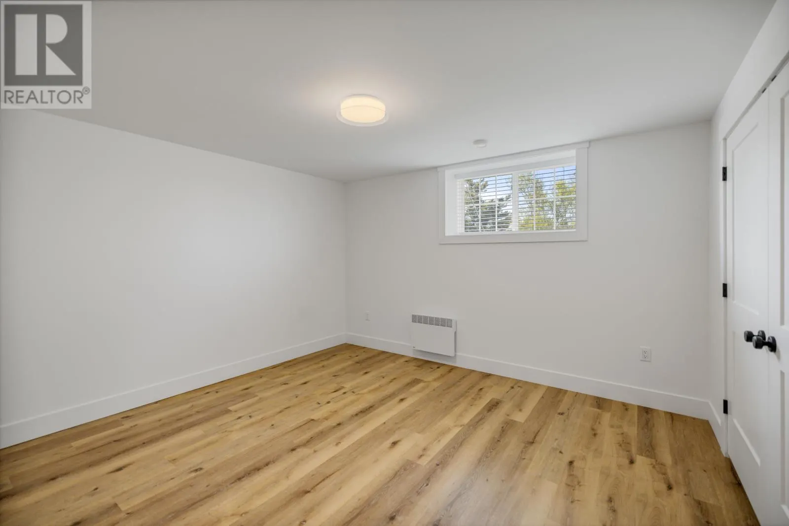85 Keppoch Road