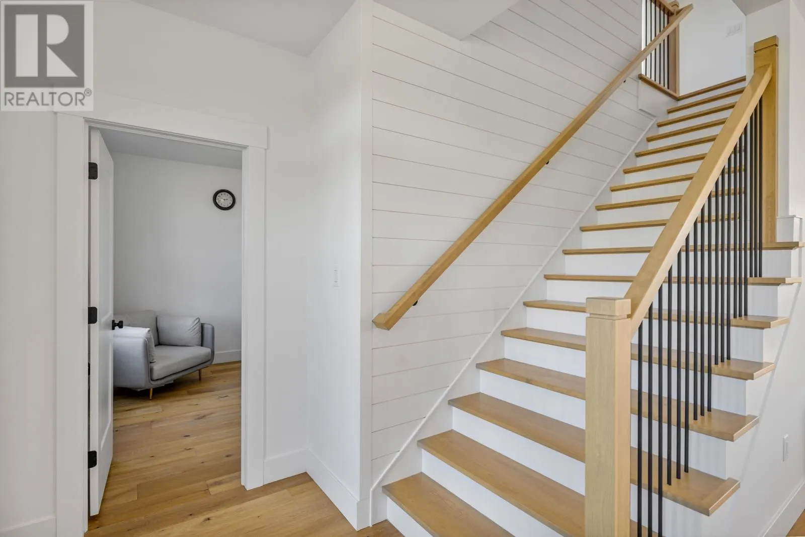 85 Keppoch Road